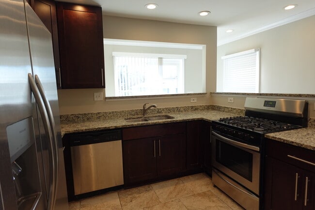 Building Photo - 7353 W 56th St