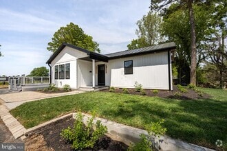 Building Photo - 7475 Ocean Gateway