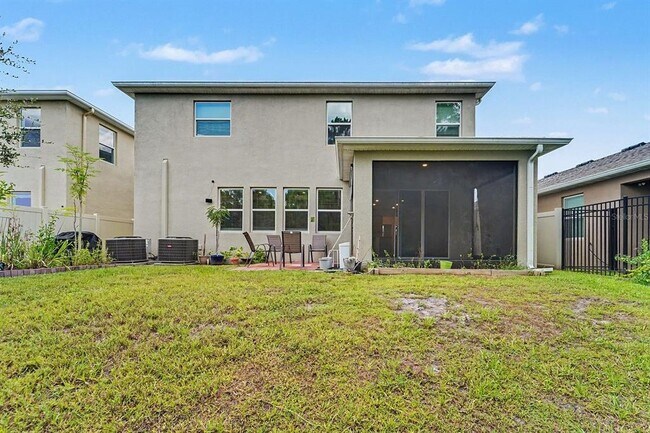 Building Photo - 3221 Living Coral Dr