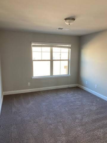 Building Photo - 200 Broadleaf Way