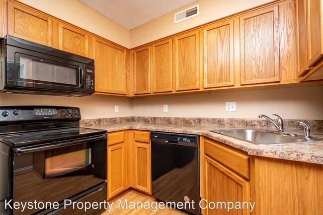 Building Photo - 2 br, 1 bath House - 401 Grandview Court