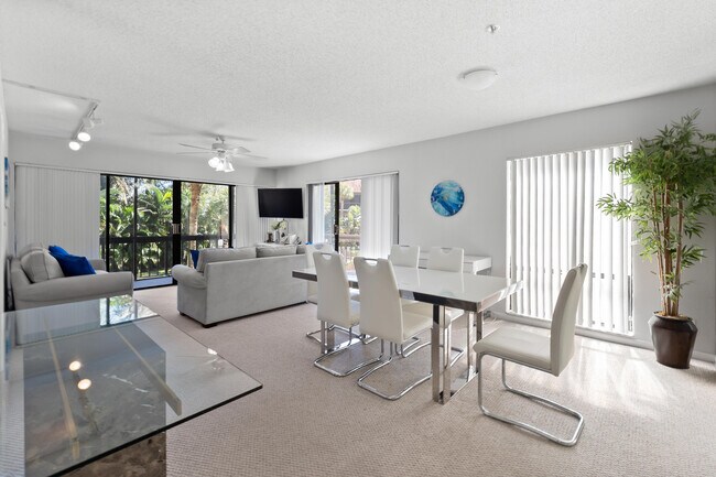 Primary Photo - 3000 Presidential Way