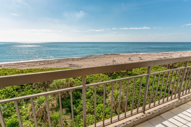 Building Photo - 4000 N Ocean Dr