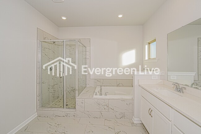 Building Photo - 104 Chain Bridge Circle