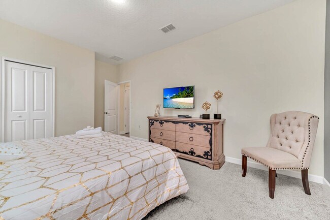 Building Photo - 9032 Stinger Dr