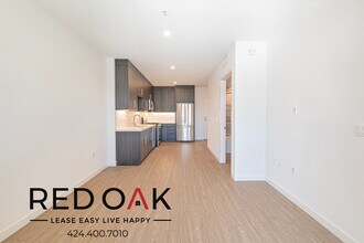 Building Photo - 11405 Chandler Blvd