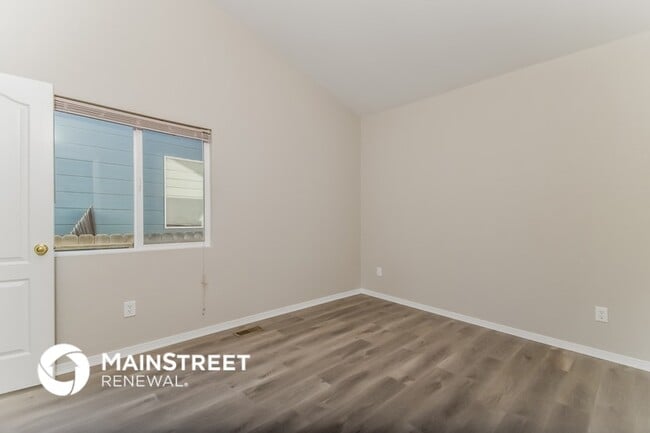 Building Photo - 7456 Prythania Park Dr