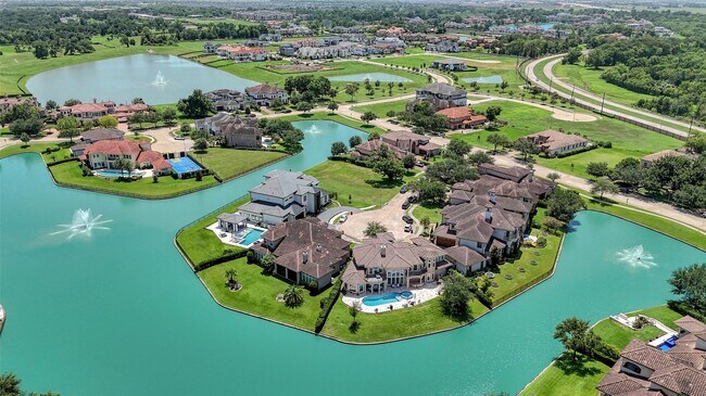 Building Photo - 5623 Waters Landing Ln