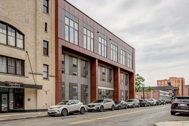 Building Photo - 80 Middlesex St