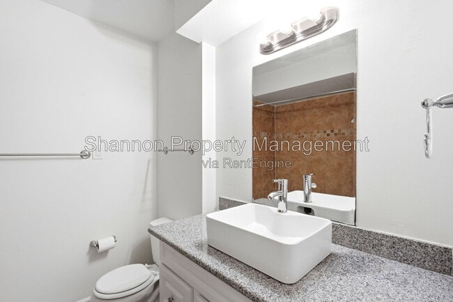 Building Photo - 6215 Autumn Arbor Dr