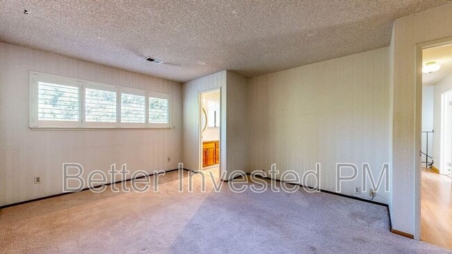 Building Photo - 2530 Brookhaven Dr