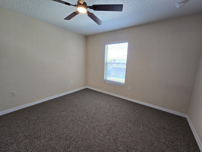 Building Photo - 3521 Sanctuary Dr