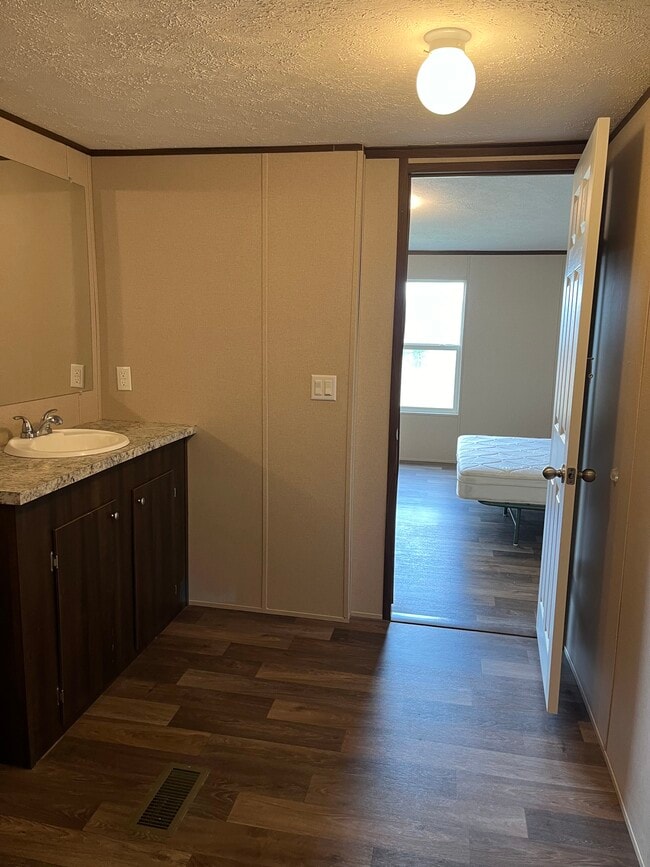 Building Photo - 15374 SE 84th Terrace