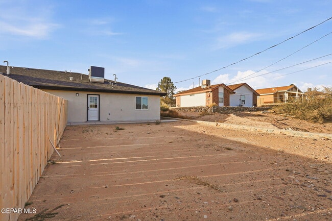 Building Photo - 1481 O Sullivan Dr