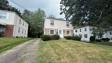 Building Photo - 2042 13th St