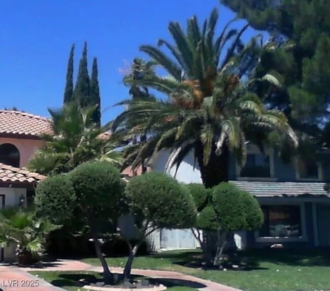 Building Photo - 2909 Crystal Bay Dr