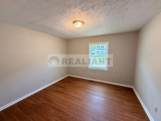 Building Photo - 1412 Ritchie Ct