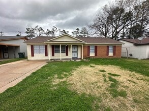 Building Photo - 4212 Cochese Rd