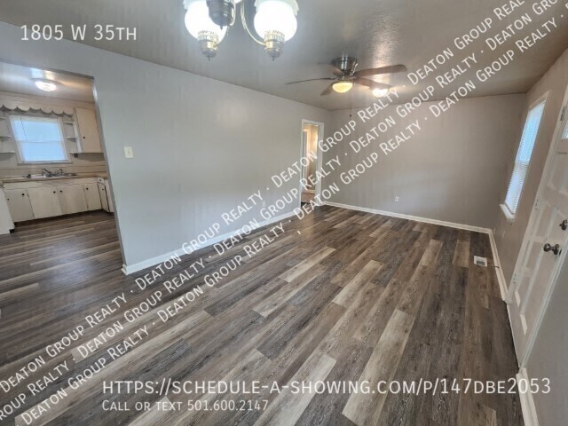 Building Photo - 1805 W 35th-
