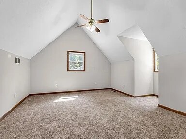 Building Photo - 428 Grand Ridge Dr