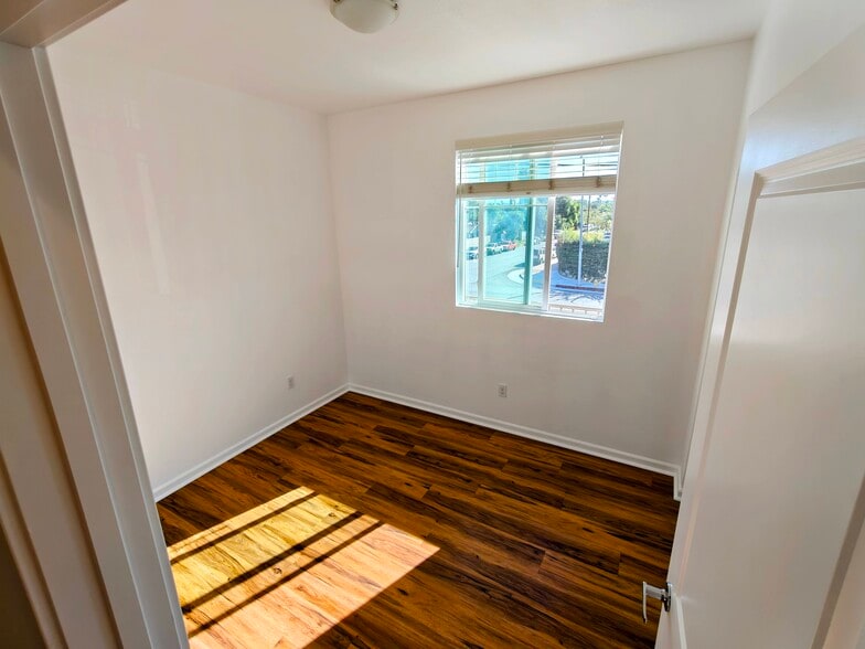 Room 2 - 7600 N Courage Way