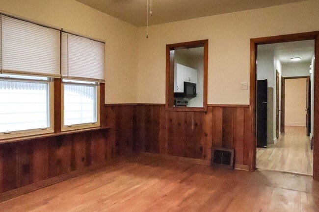 Building Photo - Charming Clifton Heights Bungalow!!