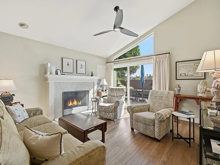 Building Photo - 1859 Hill Top Ln