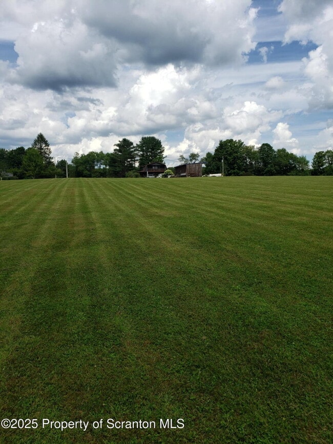 Building Photo - 2129 Bethany Turnpike