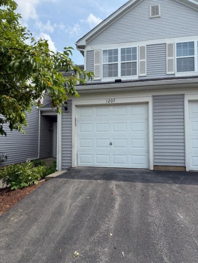 Primary Photo - 1207 Brookdale Dr