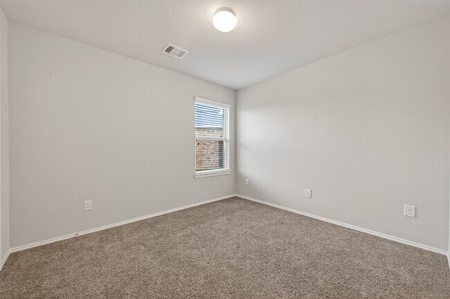 Building Photo - 20811 Birch Hts Trl