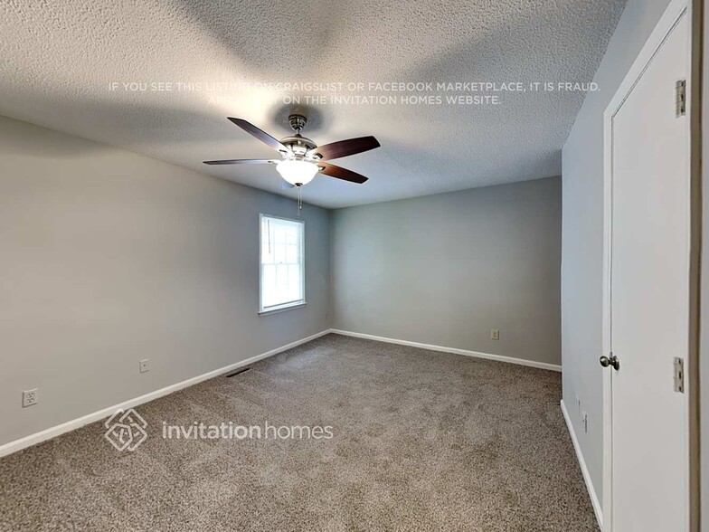Building Photo - 229 Hughey Dr