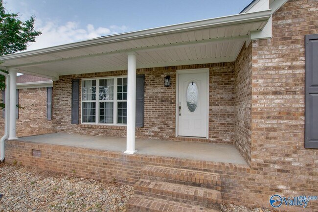 Building Photo - 23983 May Ln