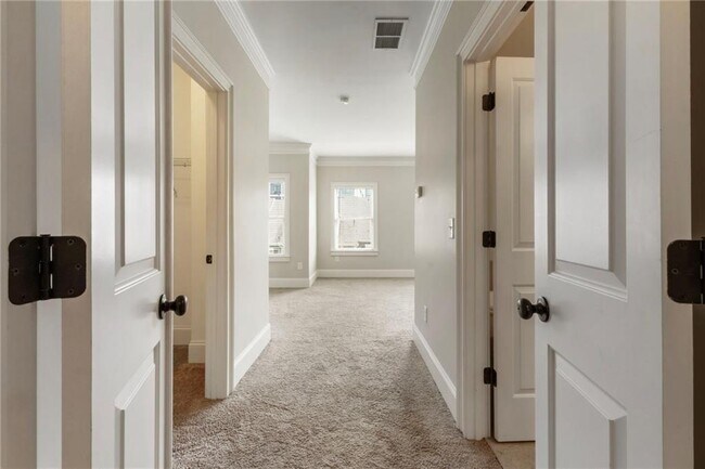 Building Photo - 3222 Nobility Wy