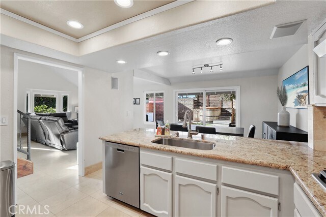 Building Photo - 20981 Coastview Ln