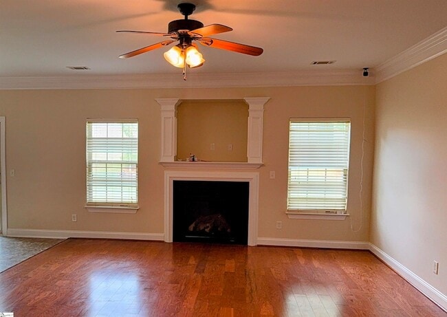 Building Photo - 207 Penrith Ct