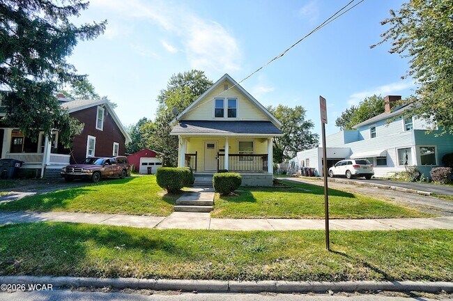 Building Photo - 961 S West St