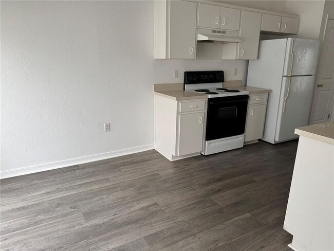 Building Photo - 5817 Daughtery Downs Loop