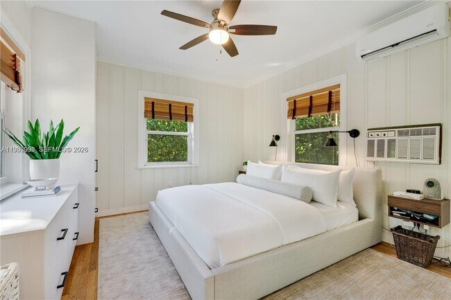 Building Photo - 414 Camilo Ave