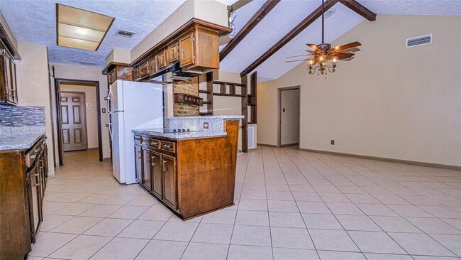 Building Photo - 4819 Marywood Dr