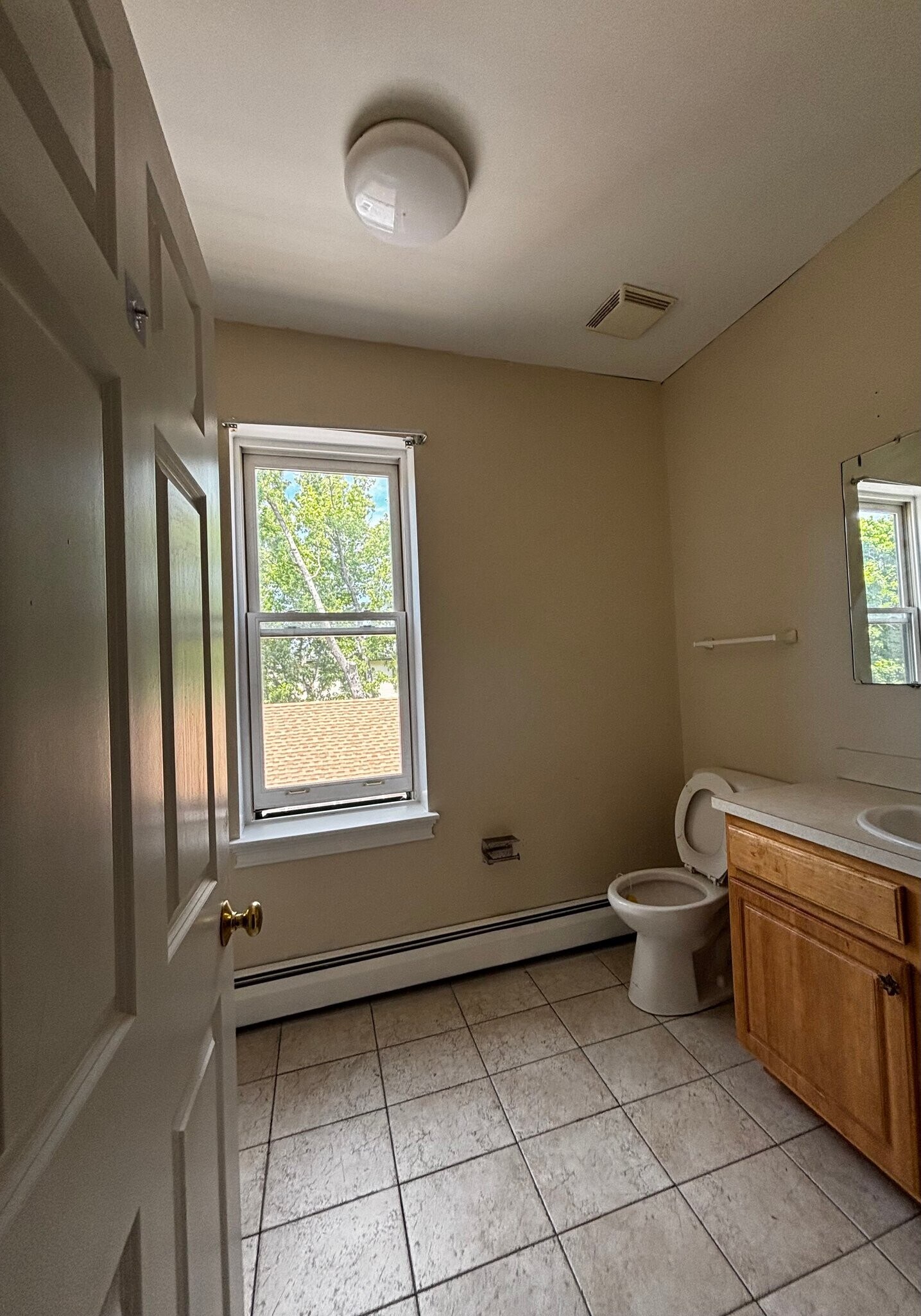 Building Photo - 29B Edgewood St