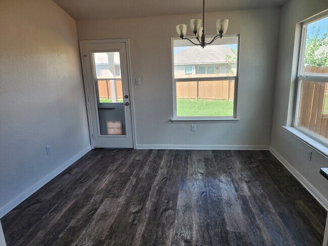 Building Photo - 2135 Firefall Dr