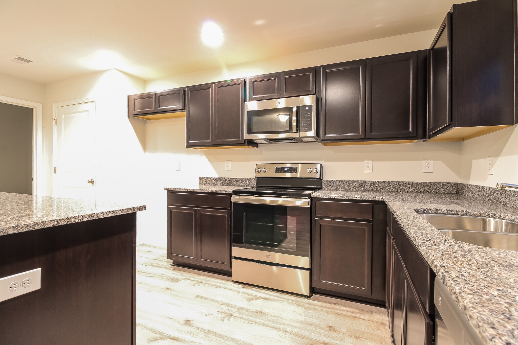 Building Photo - 234 Celebration Ave