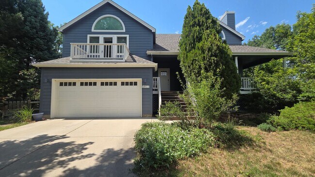 Building Photo - Beautiful 4 Bedroom 3.5 Bath - Boulder!