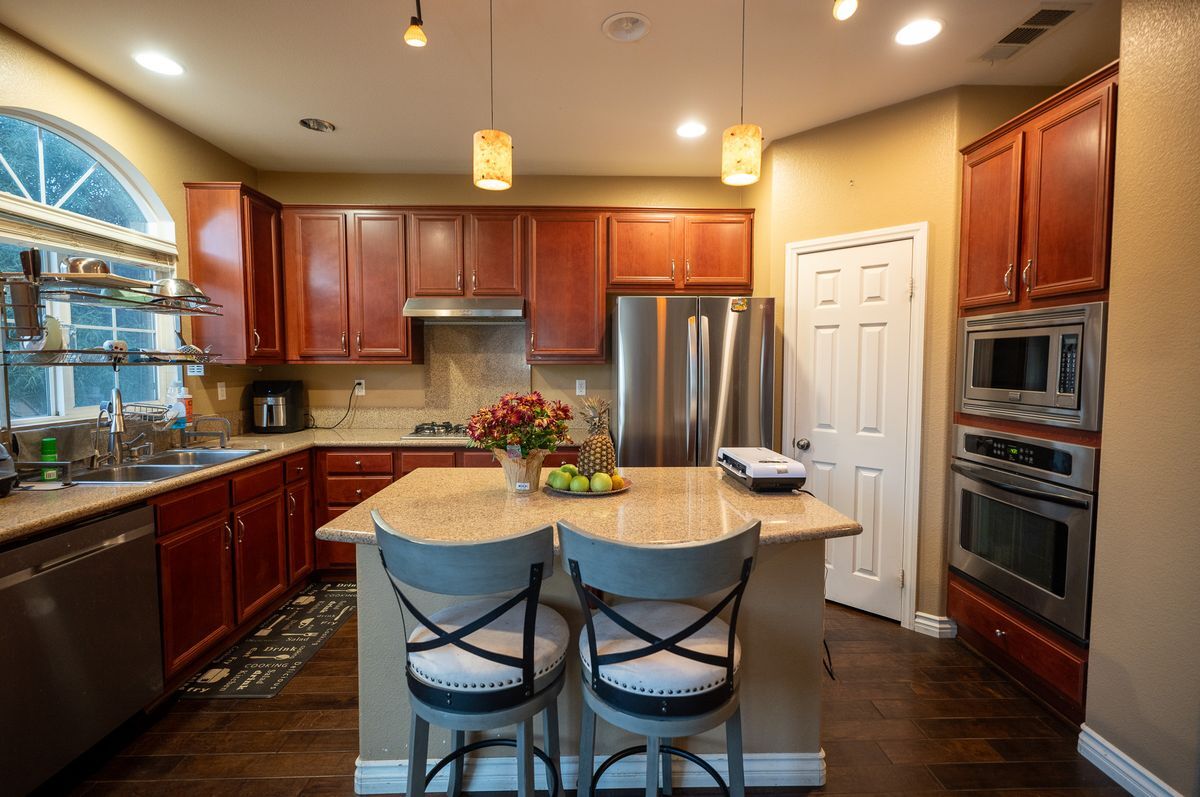 Building Photo - 13208 Firestone Dr