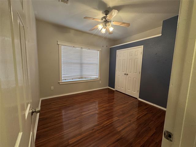 Building Photo - 6227 Meadowcrest Ln