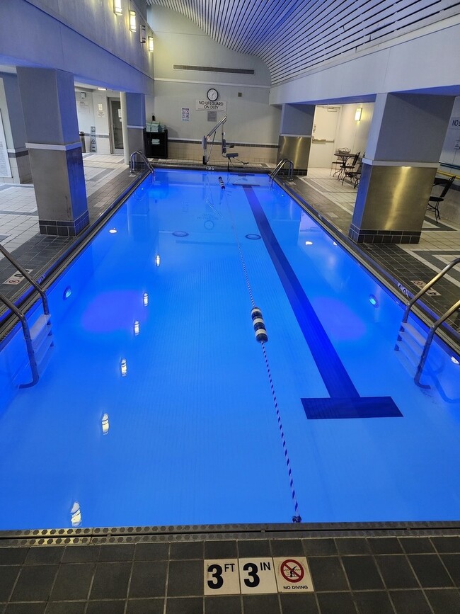 Building Photo - 440 N Wabash Ave