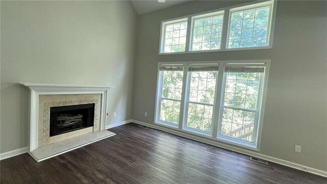 Building Photo - 2845 White Blossom Ln