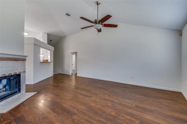 Building Photo - 1940 Helen Ln