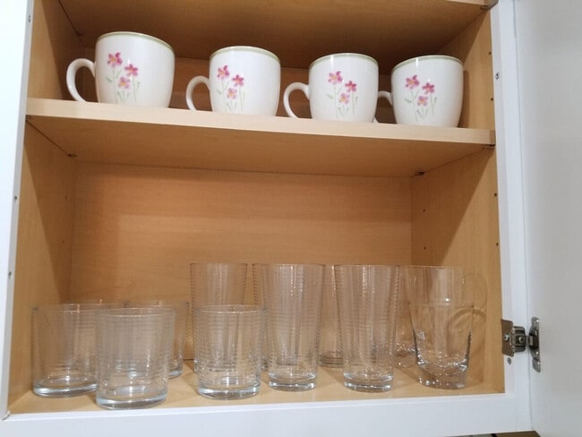 Building Photo - 2028 Pimmit Dr