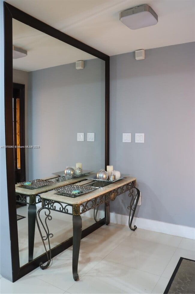 Building Photo - 10384 NW 128th Terrace